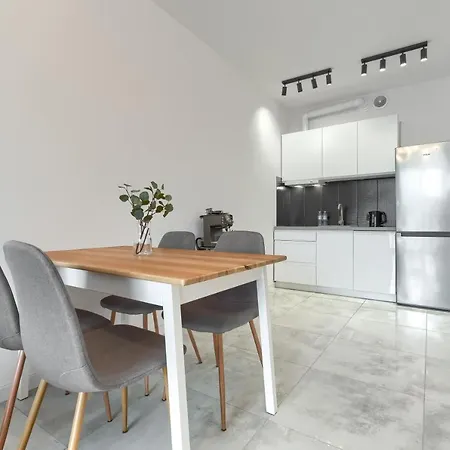 Apartamento Emilii Plater Iv - Unique